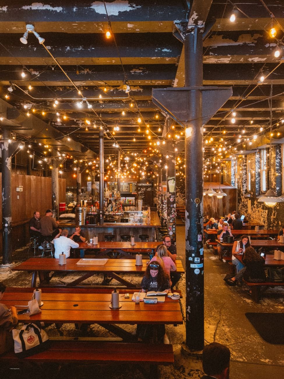 best bars in uptown