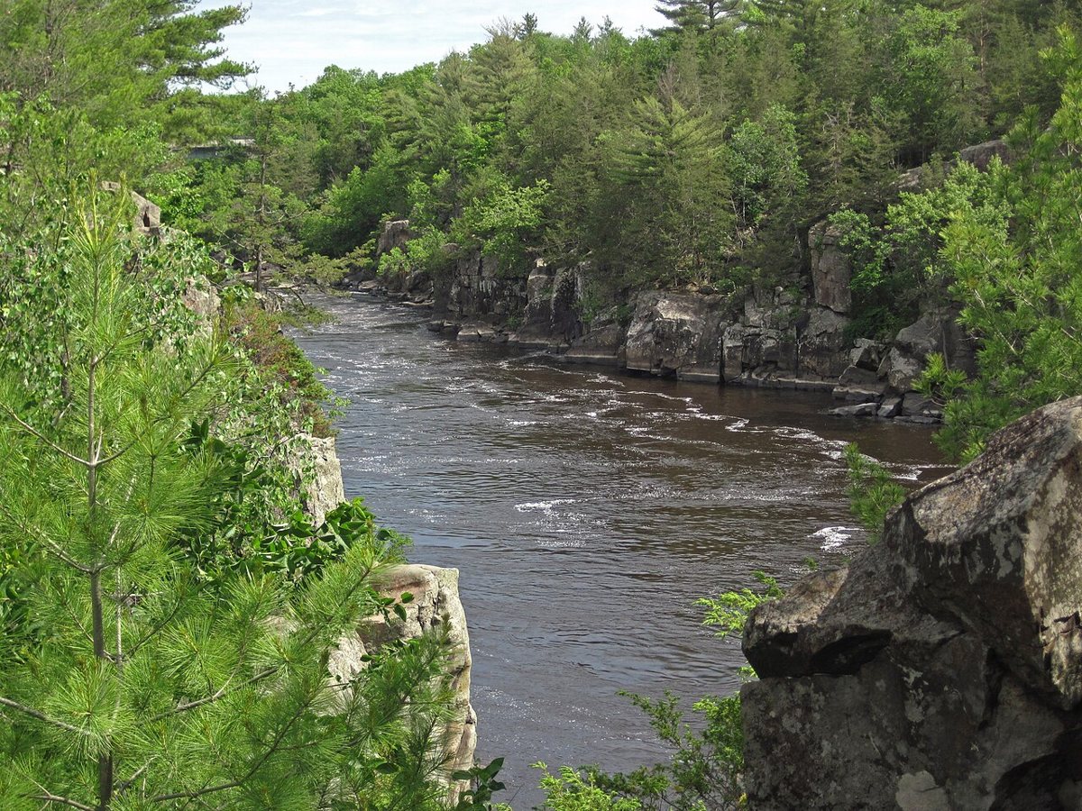 glacial potholes and basalt cliffs at Interstate State Park on the St. Croix River